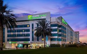 Holiday Inn Express Dubai Airport